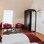 Hotel Gut Landscheid 2*