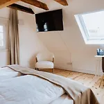 Gut Landscheid Hotel 2*