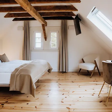 Gut Landscheid Szálloda